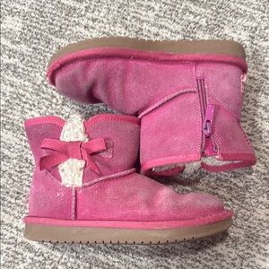 Koolaburra Ugg Pink Suede Boots with Bow Accent